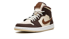 AIR JORDAN 1 MID SE WMNS "Brown Basalt Fleece"