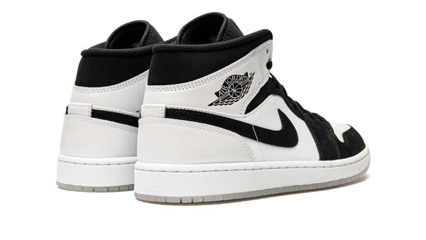 Air Jordan 1 MID SE "Diamond" - Image 4