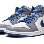 Air Jordan 1 Mid "True Blue"