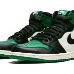 Air Jordan 1 Retro High OG "Pine Green"