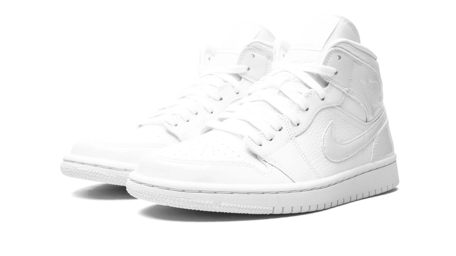 1_155_a785b1ad-2496-4dbe-bf0e-f38dfea81d04-1.jpg AIR JORDAN 1 MID WMNS "Triple White" - Image 1