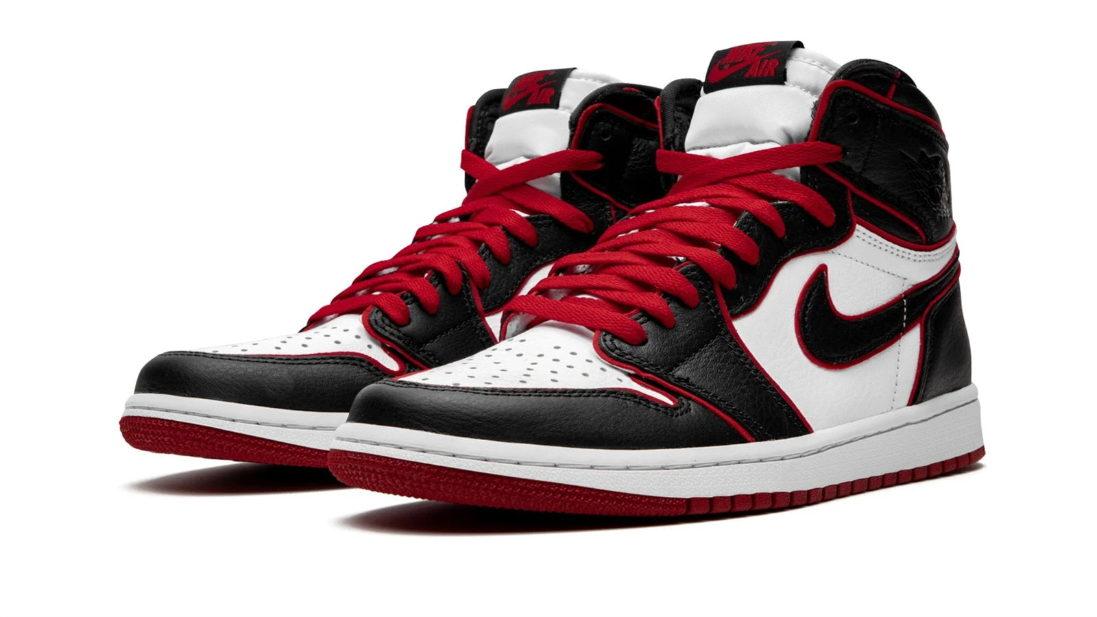 1_71_fa922bae-c1a7-4a17-a80c-39ae2b851889-1.jpg Air Jordan 1 High OG "Bloodline / Meant To Fly" - Image 1