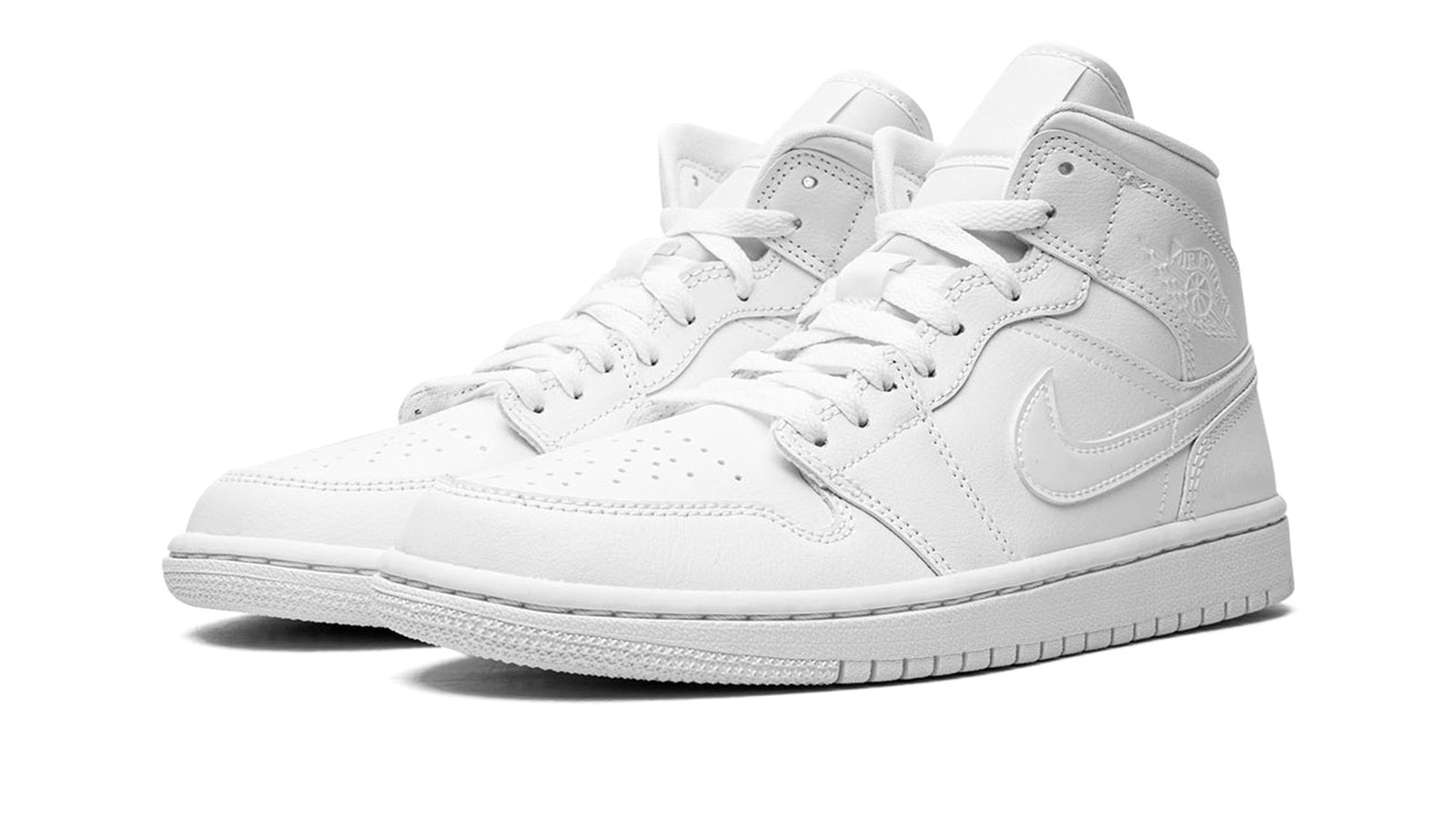 1_74_5c3d0b13-3a2e-4bac-8b6b-5124e42379b4-1.jpg AIR JORDAN 1 MID WMNS "Triple White 2022" - Image 1