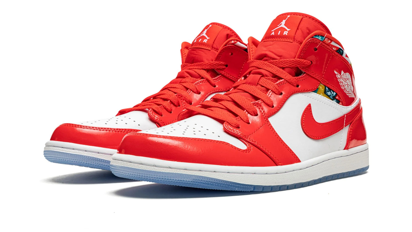 1_86_fefba6a2-c6d2-403a-b9b8-87fef200d625-1.jpg Air Jordan 1 MID SE "Barcelona Sweater" - Image 1