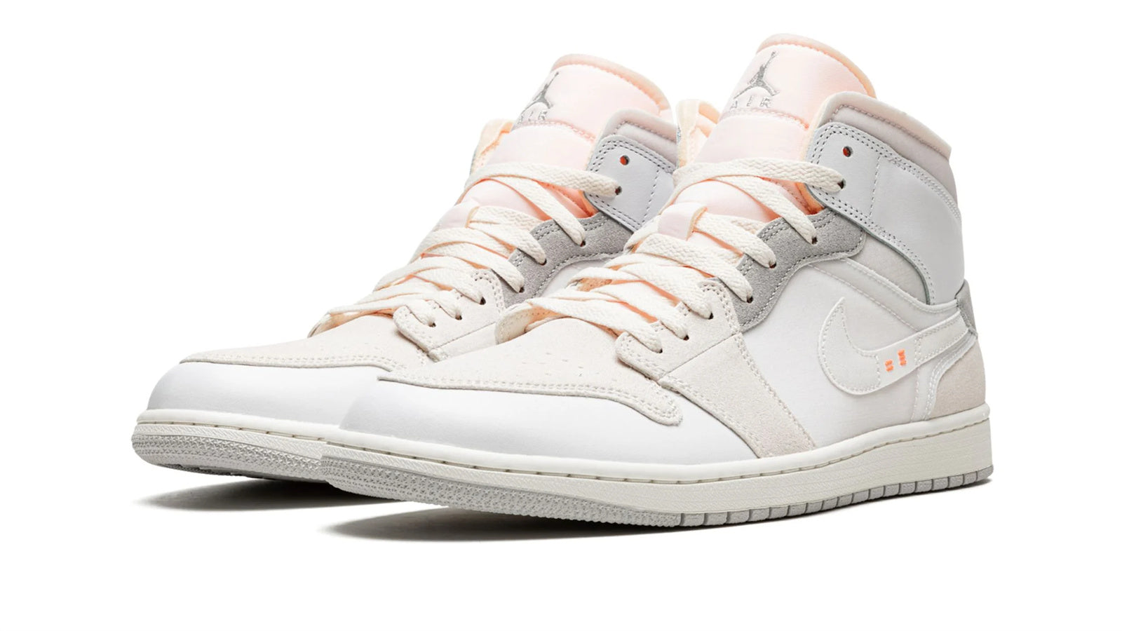 1_8_2a23920d-5364-4701-8620-04d722d71b68-1.jpg Air Jordan 1 Mid SE Craft'Inside Out' - Image 1