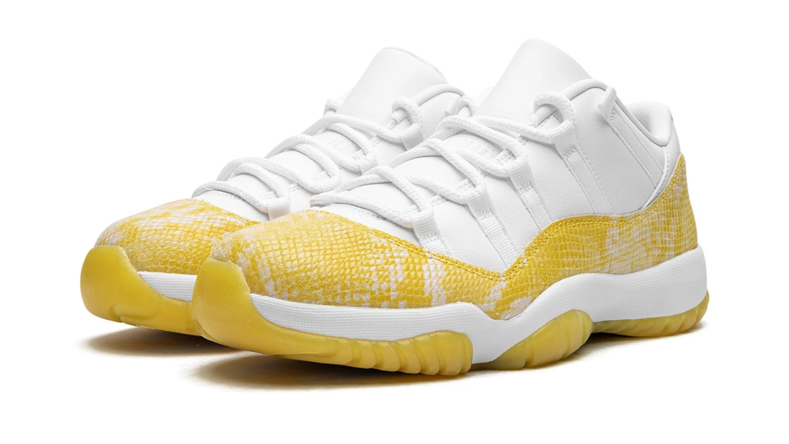 63a6e4d81261e36eee59105b4c63603d-1.jpg AIR JORDAN 11 LO WMNS "Yellow Snakeskin" - Image 1
