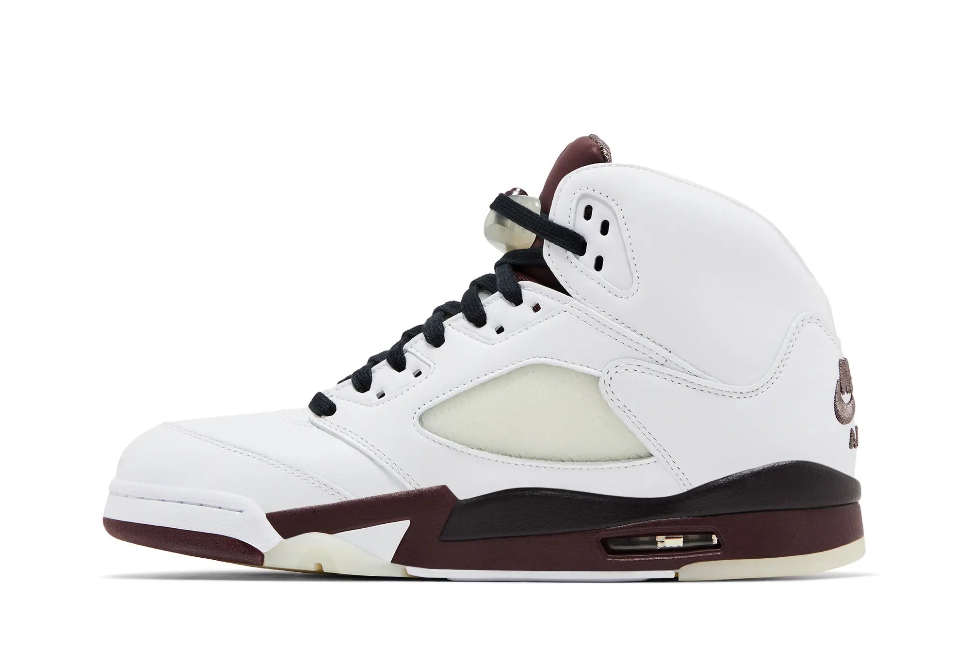 a87dcdc816720e7d893af3e13622e604-1.jpg A Ma Maniére x Jordan 5 Retro OG 'Black Collective' - Image 1