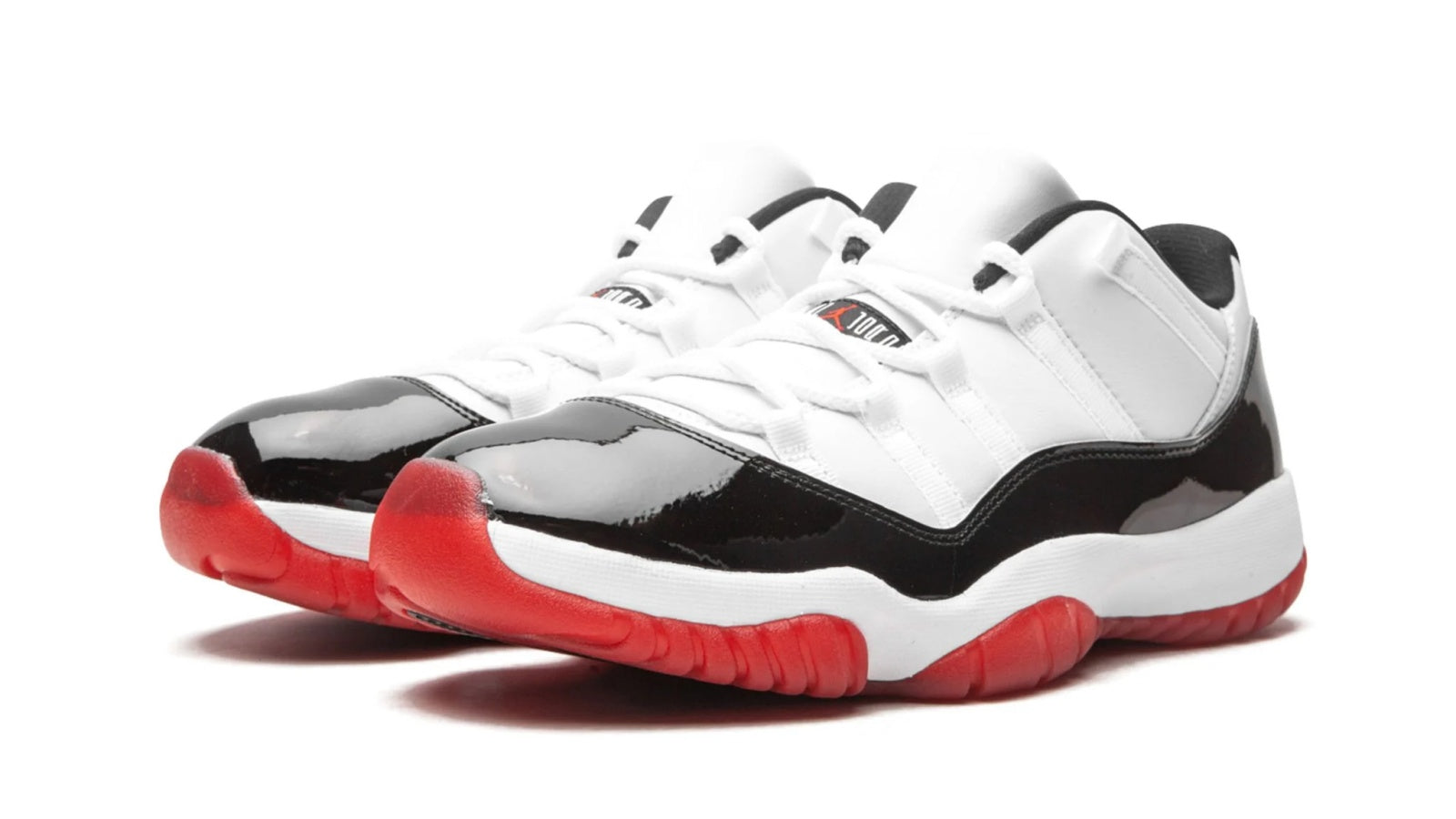 fad77ff28562720a9b4e50b93f4b6175-1.jpg Air Jordan 11 Retro Low "Concord Bred" - Image 1